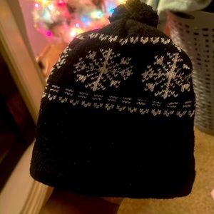 This tam is wonderful for your little one, whether it be boy or girl